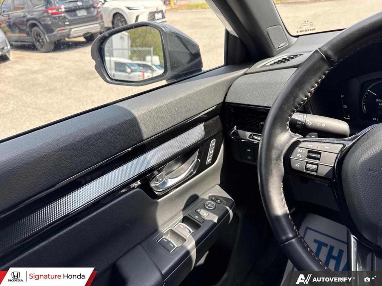 2026 Honda CR-V Hybrid Touring Photo