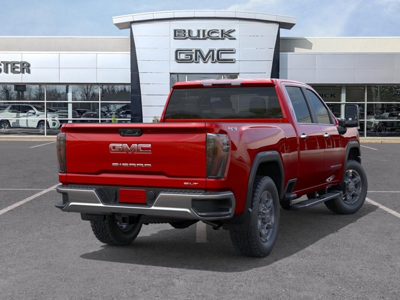 2026 GMC SIERRA 2500HD Crew Cab Standard Box 4-Wheel Drive SLT Photo4