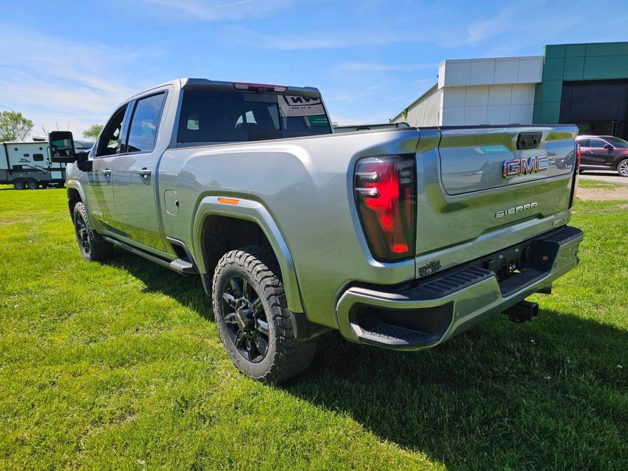 2025 GMC SIERRA 2500HD  Photo