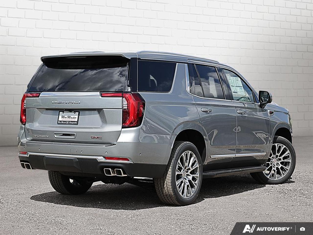 2026 GMC Yukon 4WD 4dr Denali Photo4
