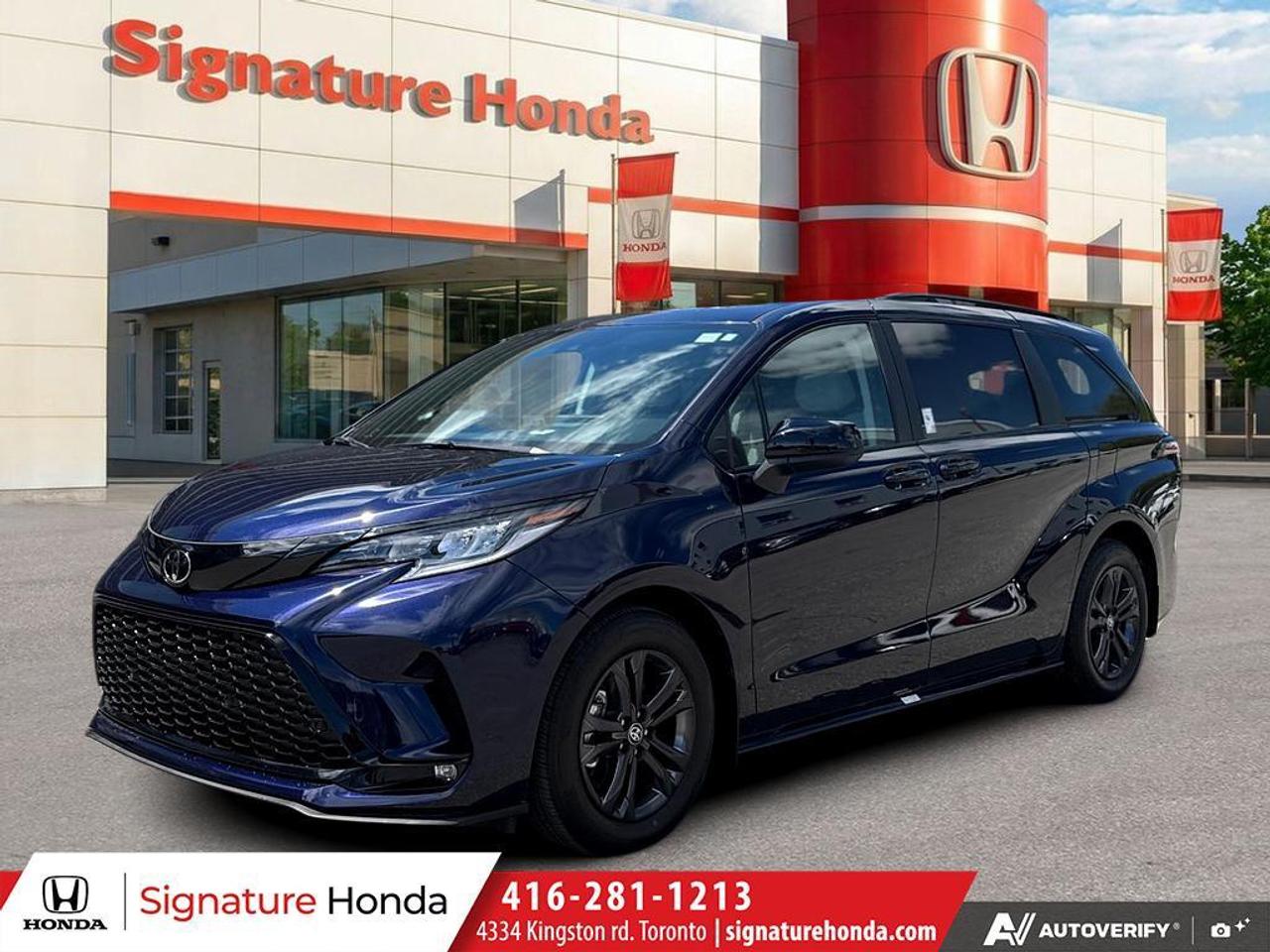 2026 Toyota Sienna LIMITED Photo0