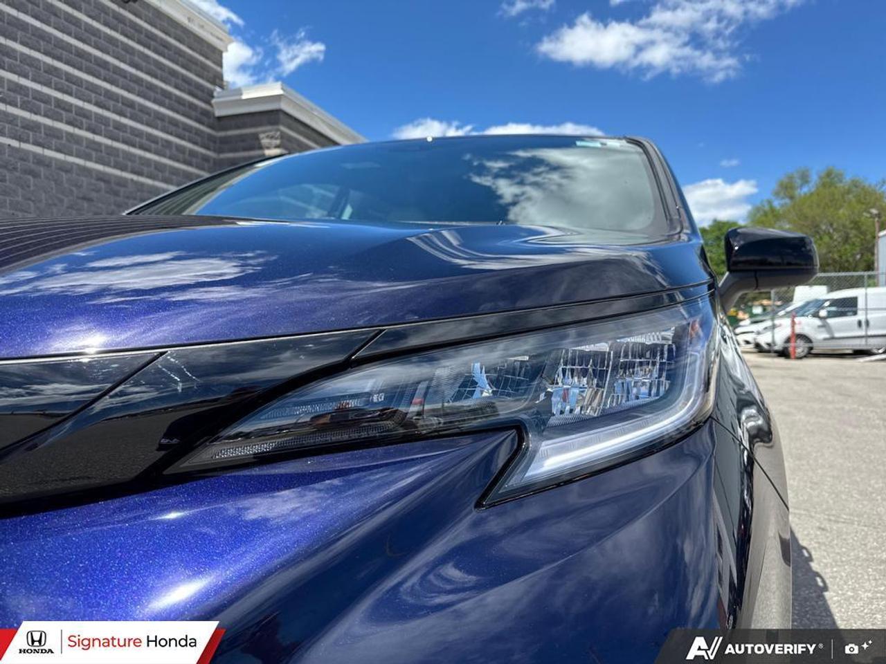 2026 Toyota Sienna LIMITED Photo