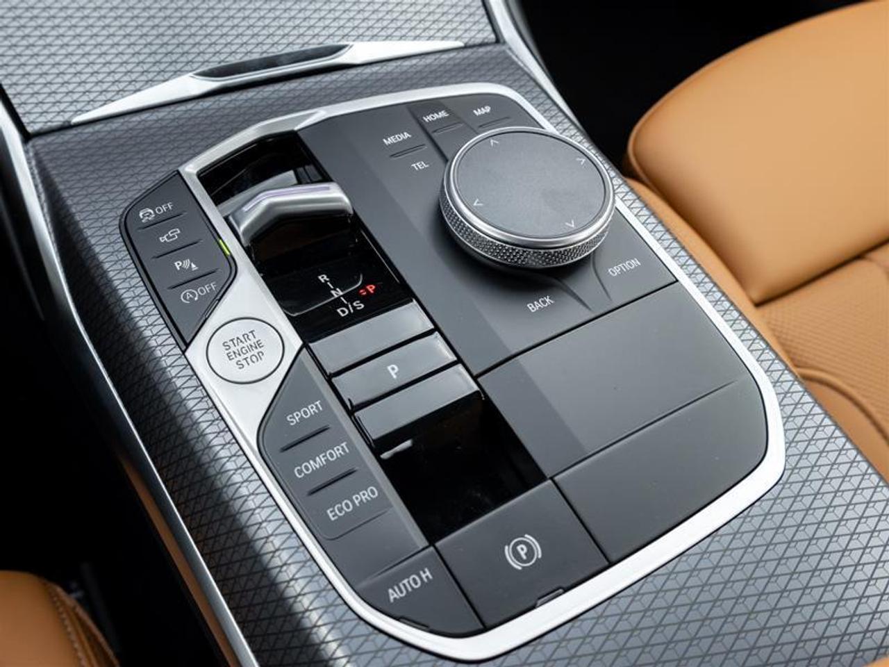 2026 BMW 330 i xDrive 4dr All-Wheel Drive Sedan Photo