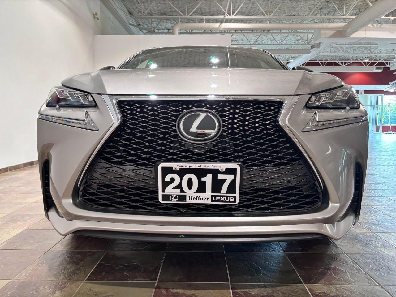 2017 Lexus NX 200t F-SPORT 3 PACKAGE - 1 OWNER Photo3