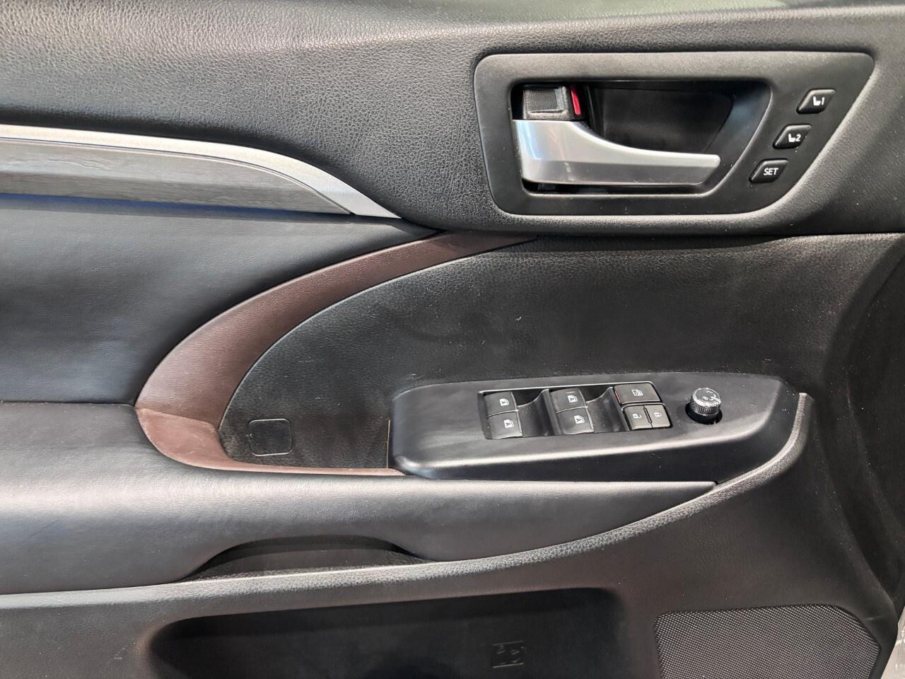 2018 Toyota Highlander AWD limited Photo
