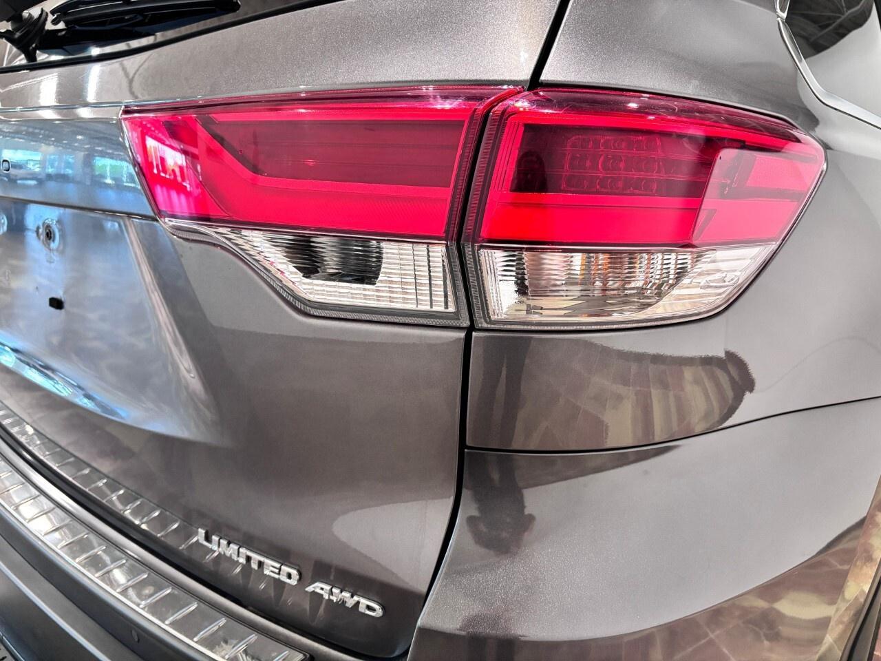 2018 Toyota Highlander AWD limited Photo
