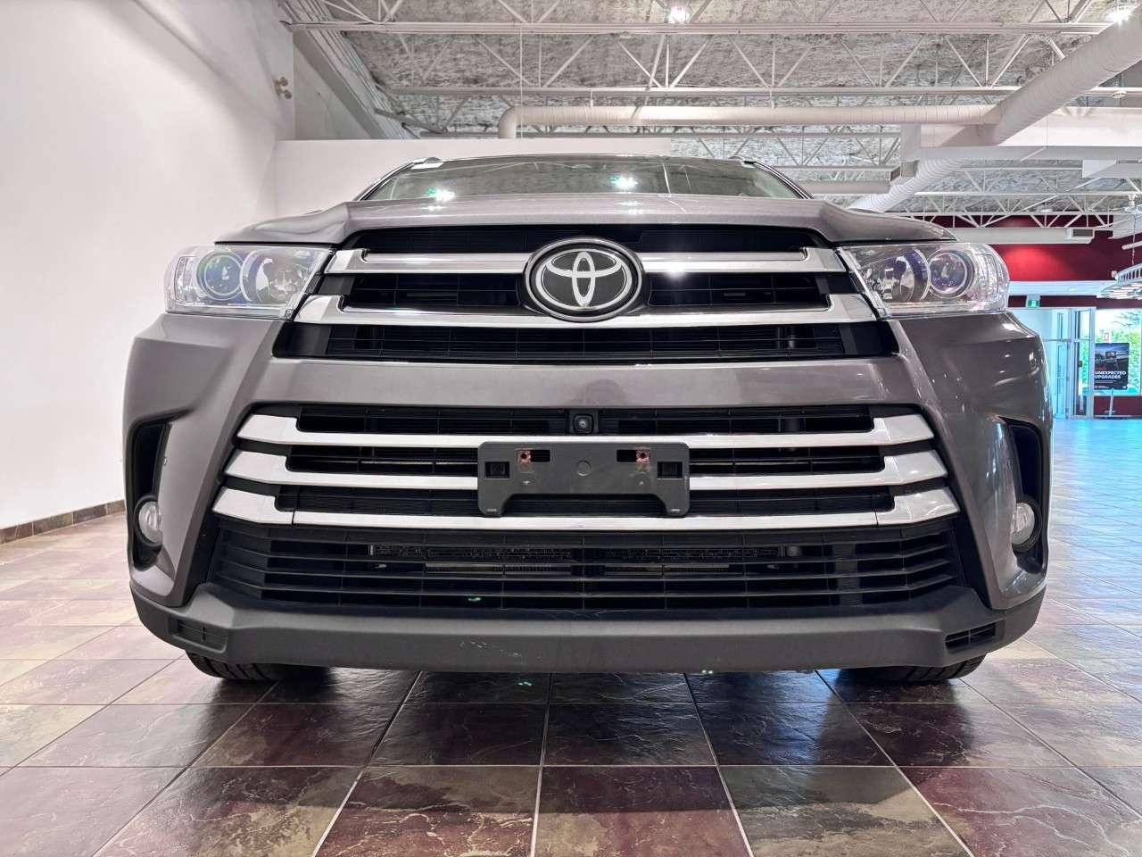2018 Toyota Highlander AWD limited Photo