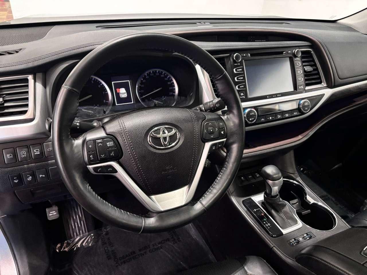 2018 Toyota Highlander AWD limited Photo