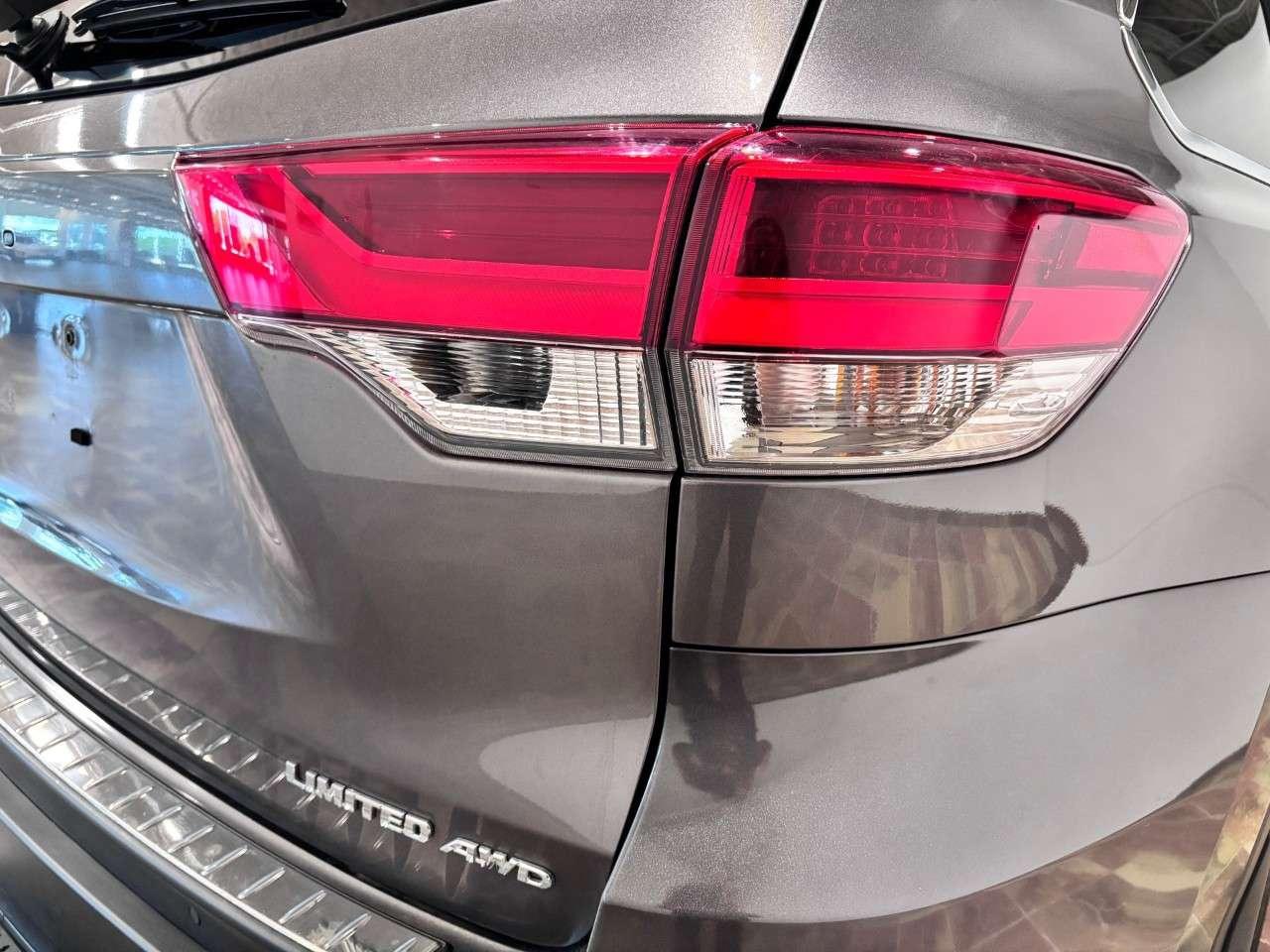 2018 Toyota Highlander AWD limited Photo