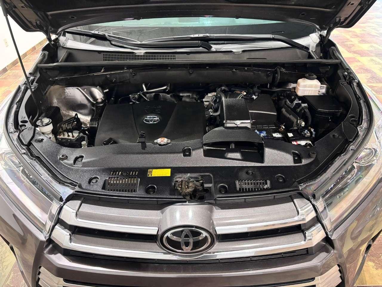 2018 Toyota Highlander AWD limited Photo
