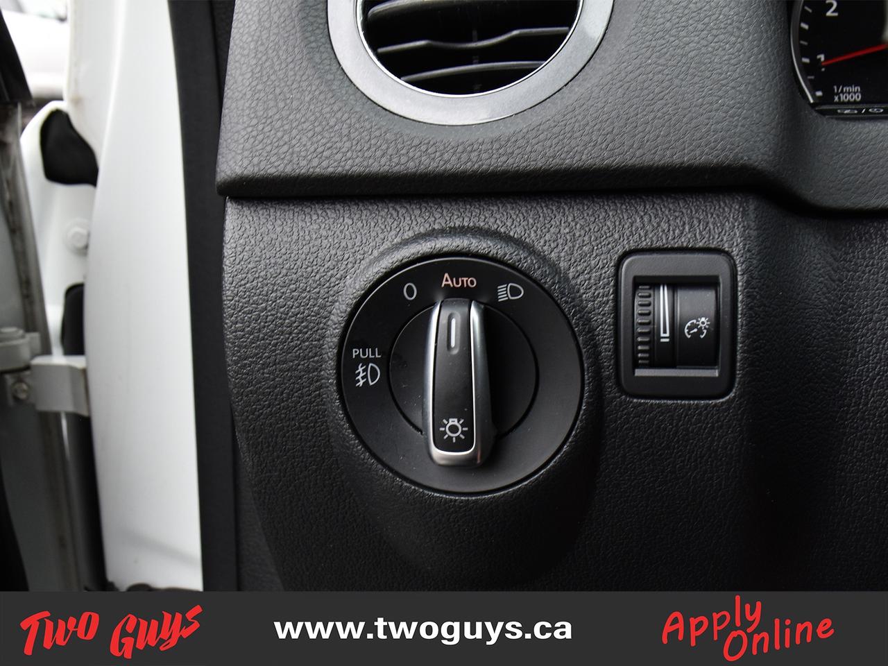 2016 Volkswagen Tiguan Comfortline AWD Back Up Camera Photo