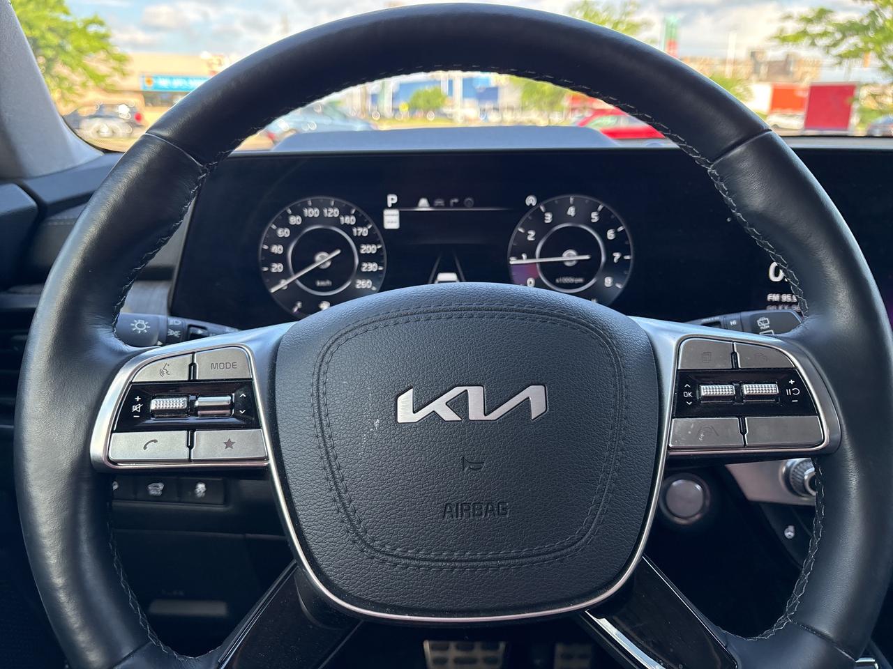 2024 Kia Telluride SX AWD 3rd Row Seating Sunroof Nav Back Up Cam Photo