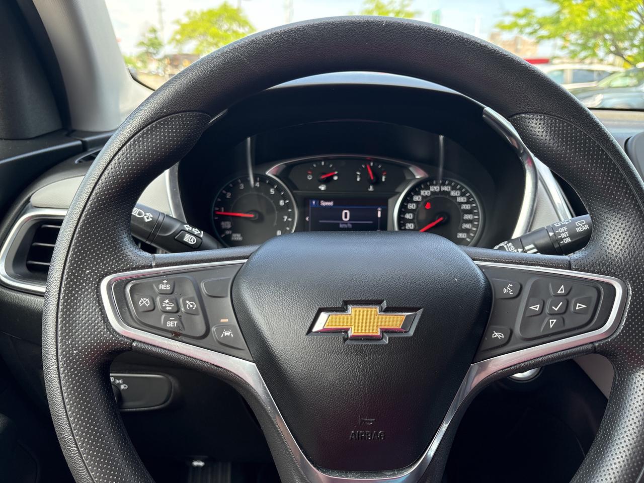 2022 Chevrolet Equinox LT Photo