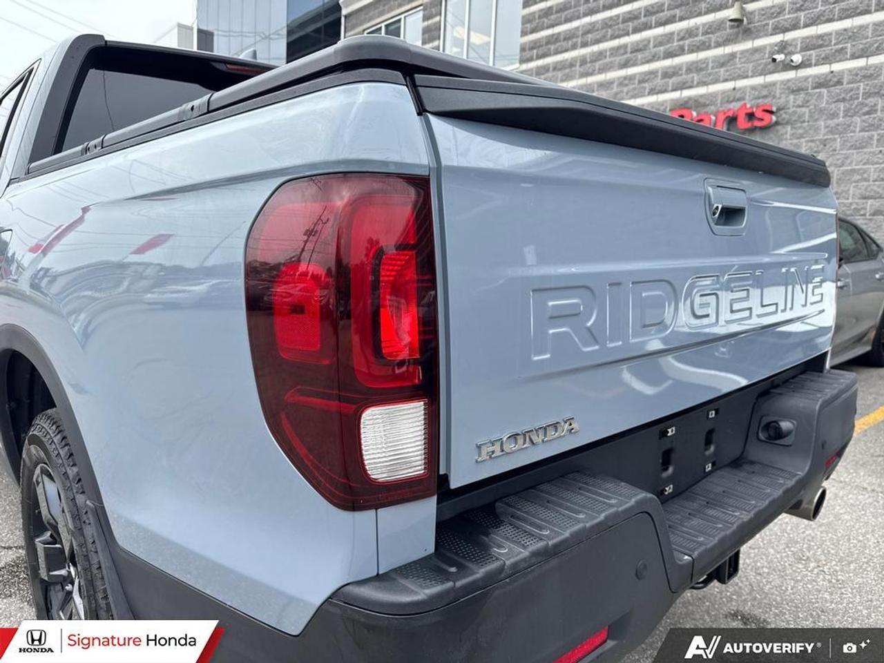 2025 Honda Ridgeline Black Edition Photo