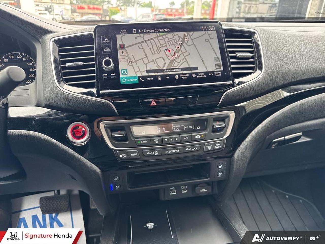 2025 Honda Ridgeline Black Edition Photo