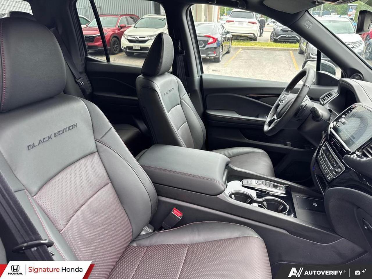 2025 Honda Ridgeline Black Edition Photo