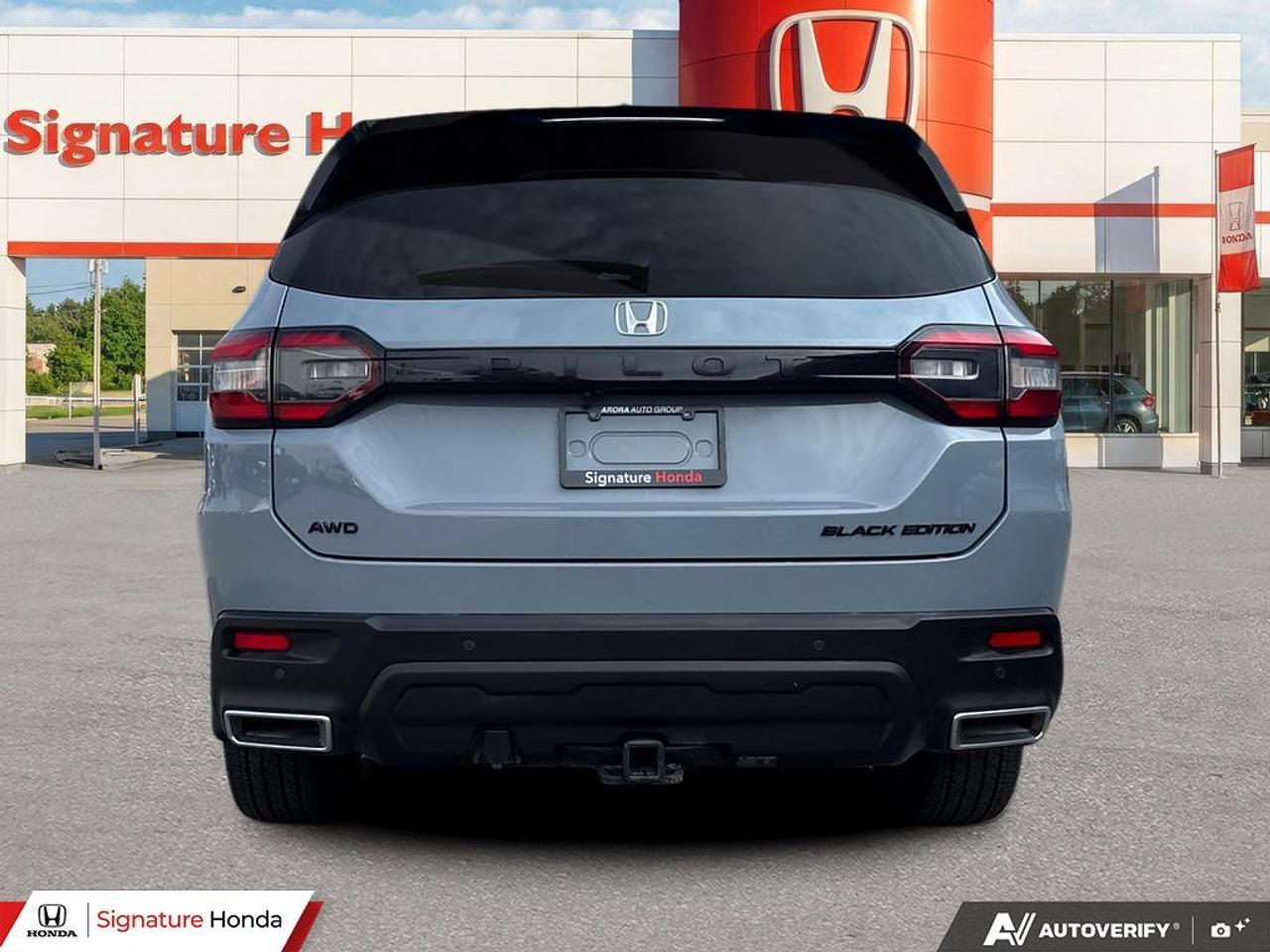 2025 Honda Pilot Black Edition Photo