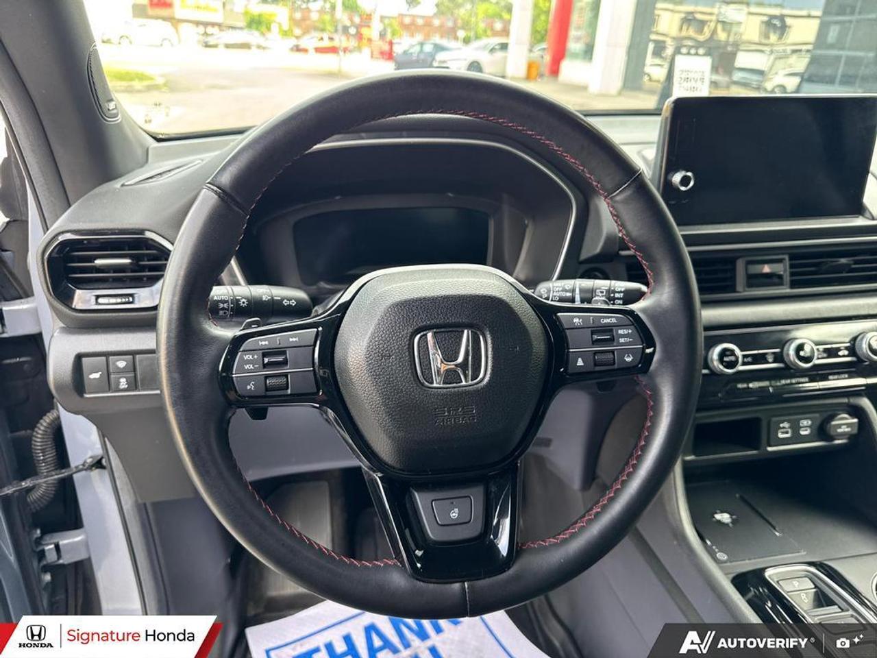 2025 Honda Pilot Black Edition Photo