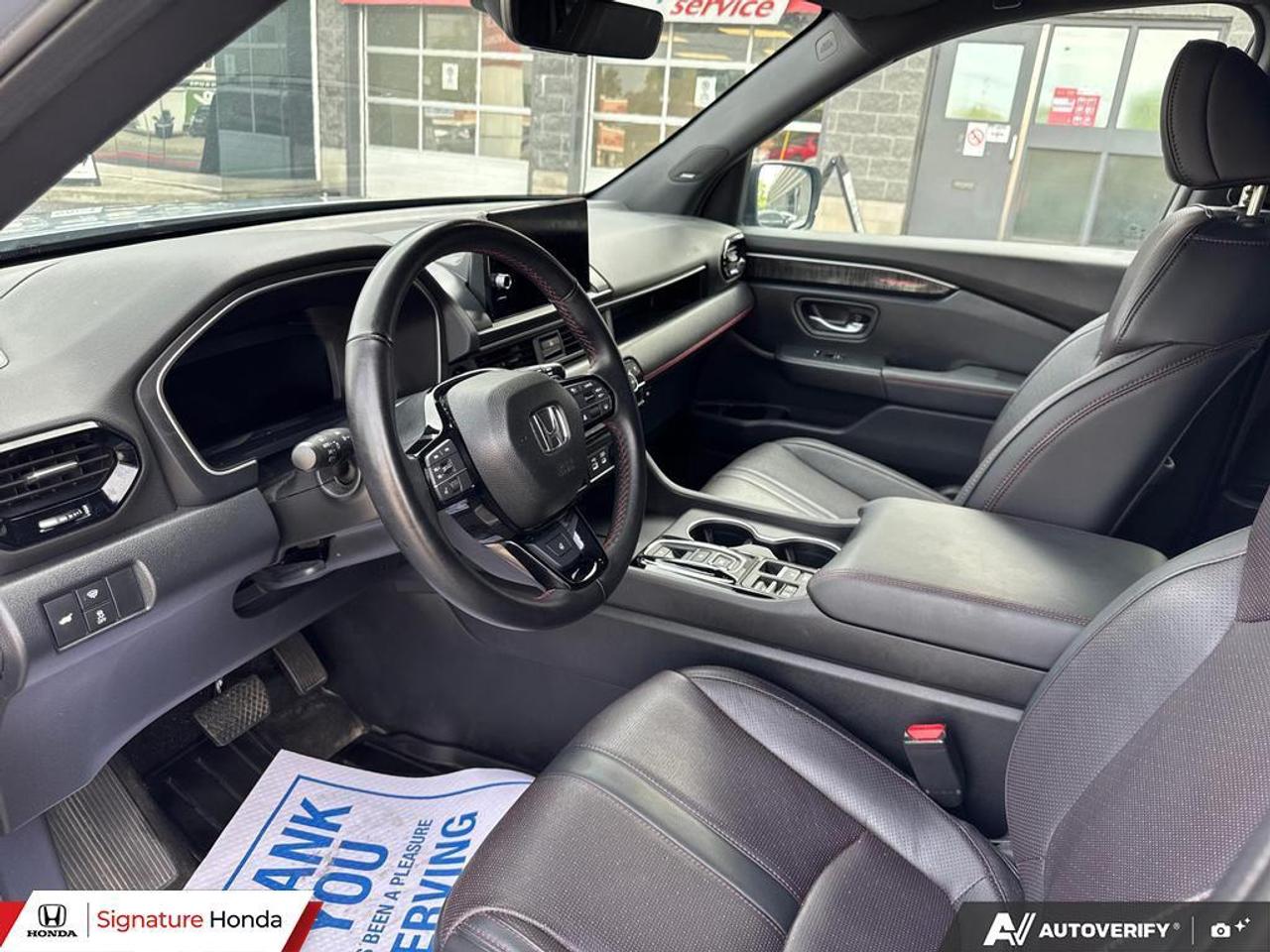2025 Honda Pilot Black Edition Photo