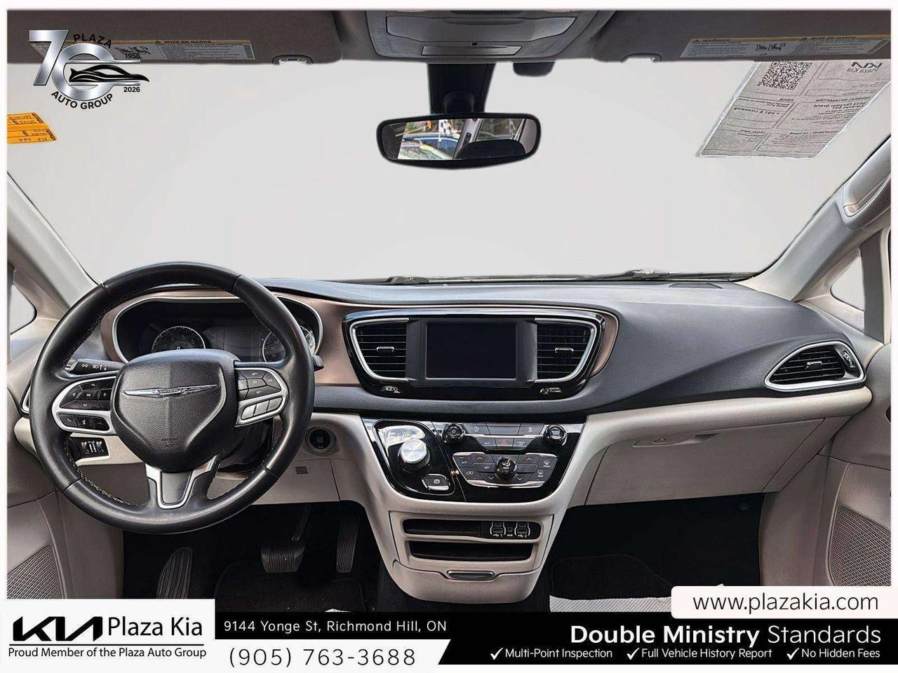 2022 Chrysler Grand Caravan SXT Photo