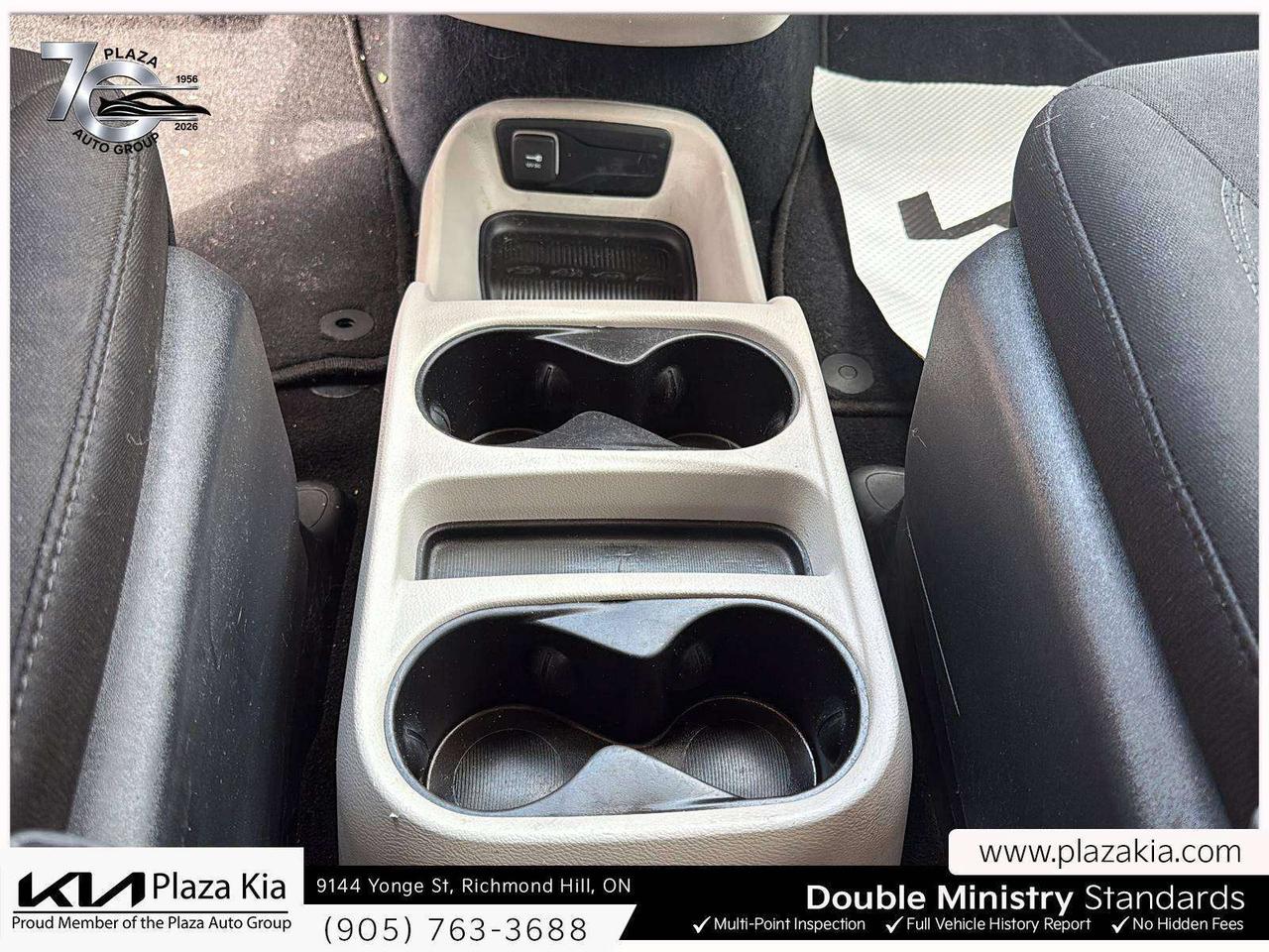 2022 Chrysler Grand Caravan SXT Photo