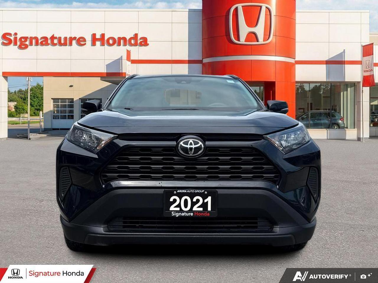 2021 Toyota RAV4 LE Photo