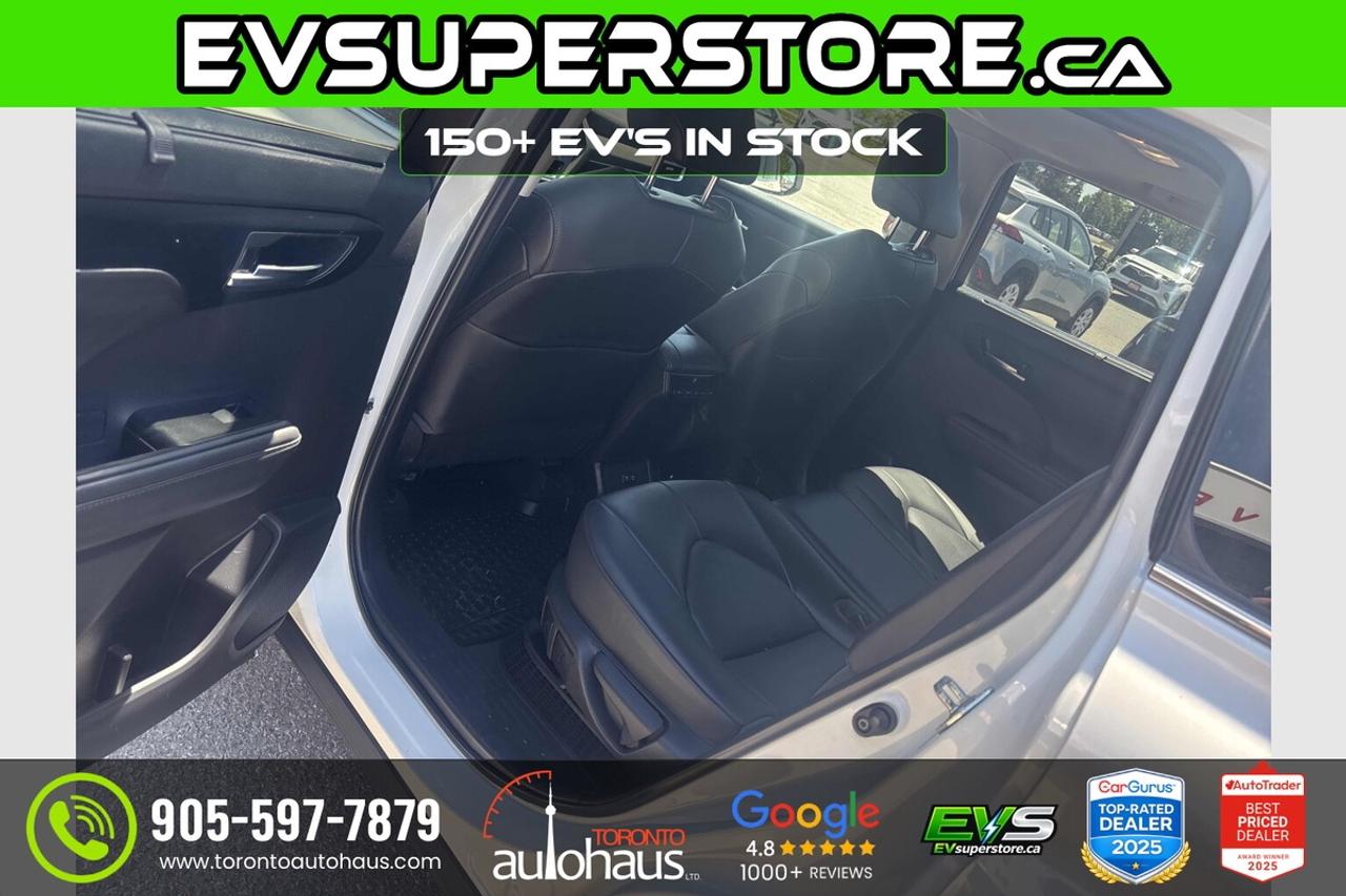 2021 Toyota Highlander HYBRID XLE AWD I NO ACCIDENTS I 8 SEATER Photo