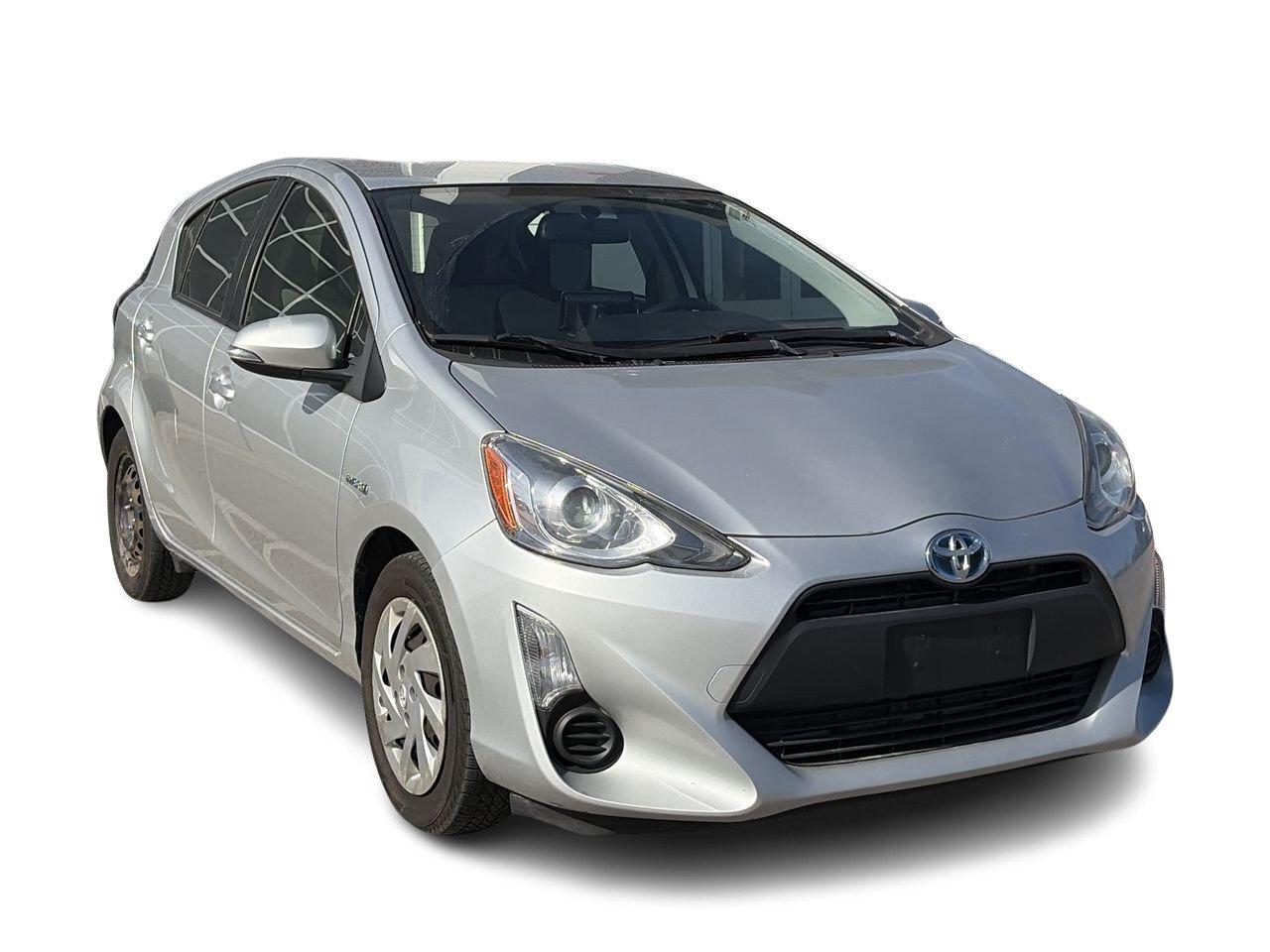 2015 Toyota Prius c eCVT SOLD AS/IS   CLOTH   BLUETOOTH CONNECTION Photo