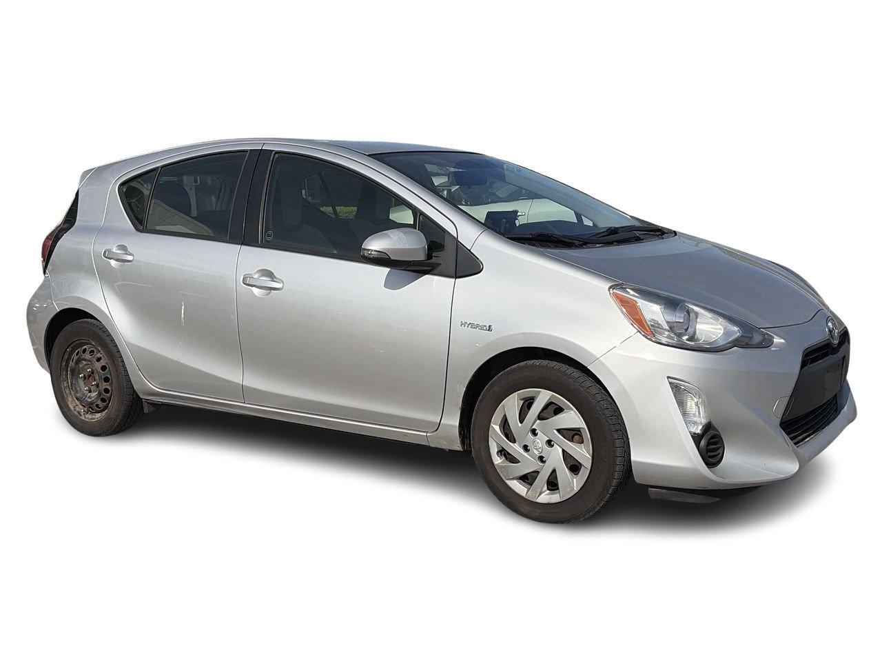 2015 Toyota Prius c eCVT SOLD AS/IS   CLOTH   BLUETOOTH CONNECTION Photo