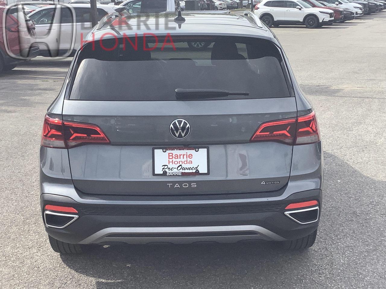2022 Volkswagen Taos Comfortline 4dr All-Wheel Drive 4MOTION Photo
