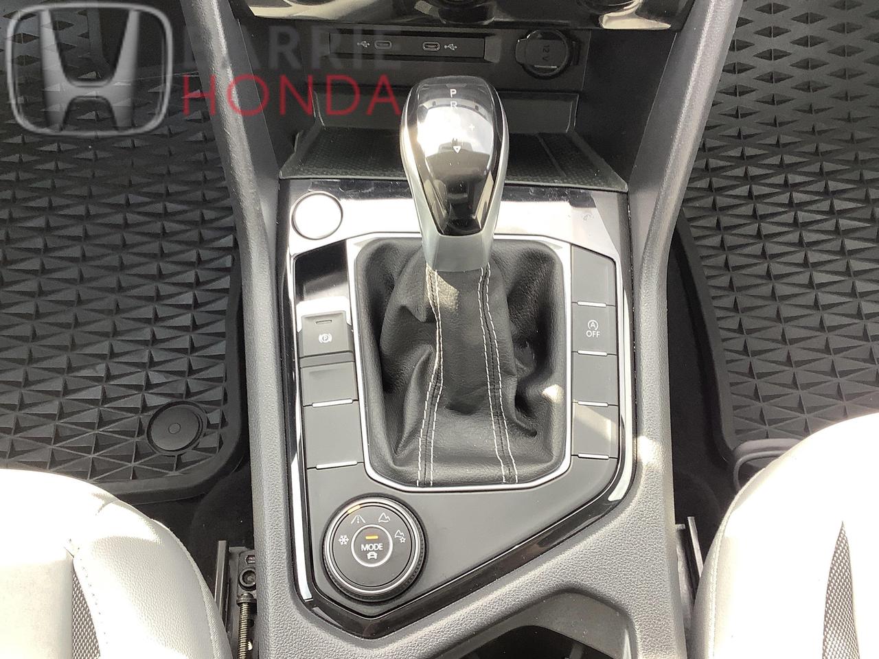 2022 Volkswagen Taos Comfortline 4dr All-Wheel Drive 4MOTION Photo