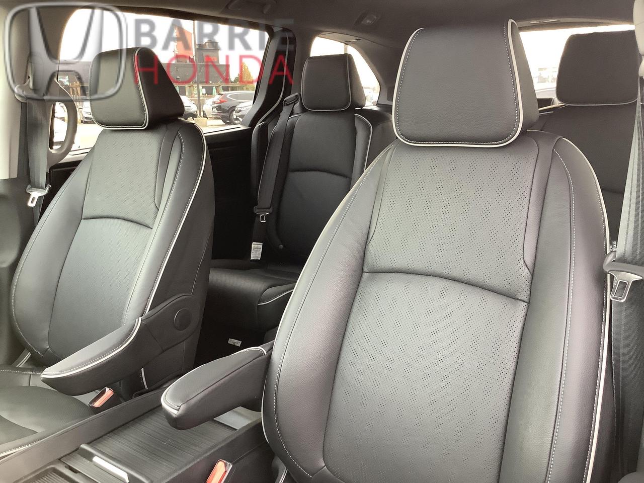 2026 Honda Odyssey Touring Passenger Van Photo