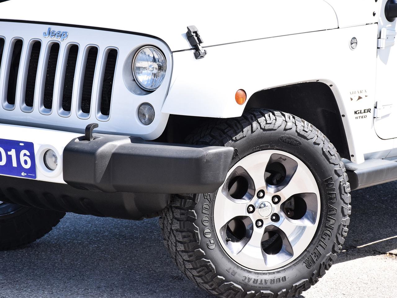 2016 Jeep WRANGLER UNLIMITED Sahara 4x4 ~Nav ~Heated Mirrors ~Power Windows Photo