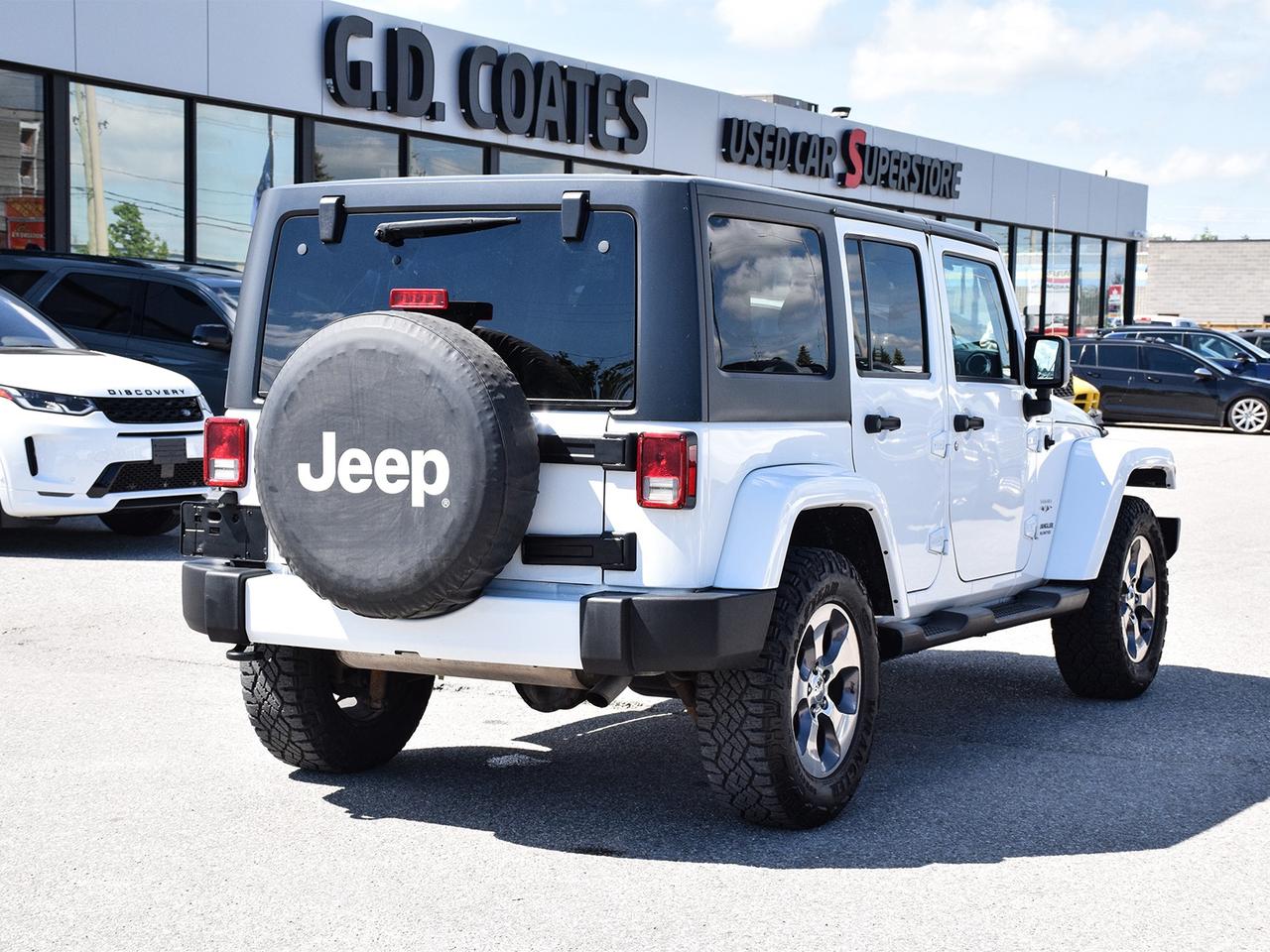 2016 Jeep WRANGLER UNLIMITED Sahara 4x4 ~Nav ~Heated Mirrors ~Power Windows Photo