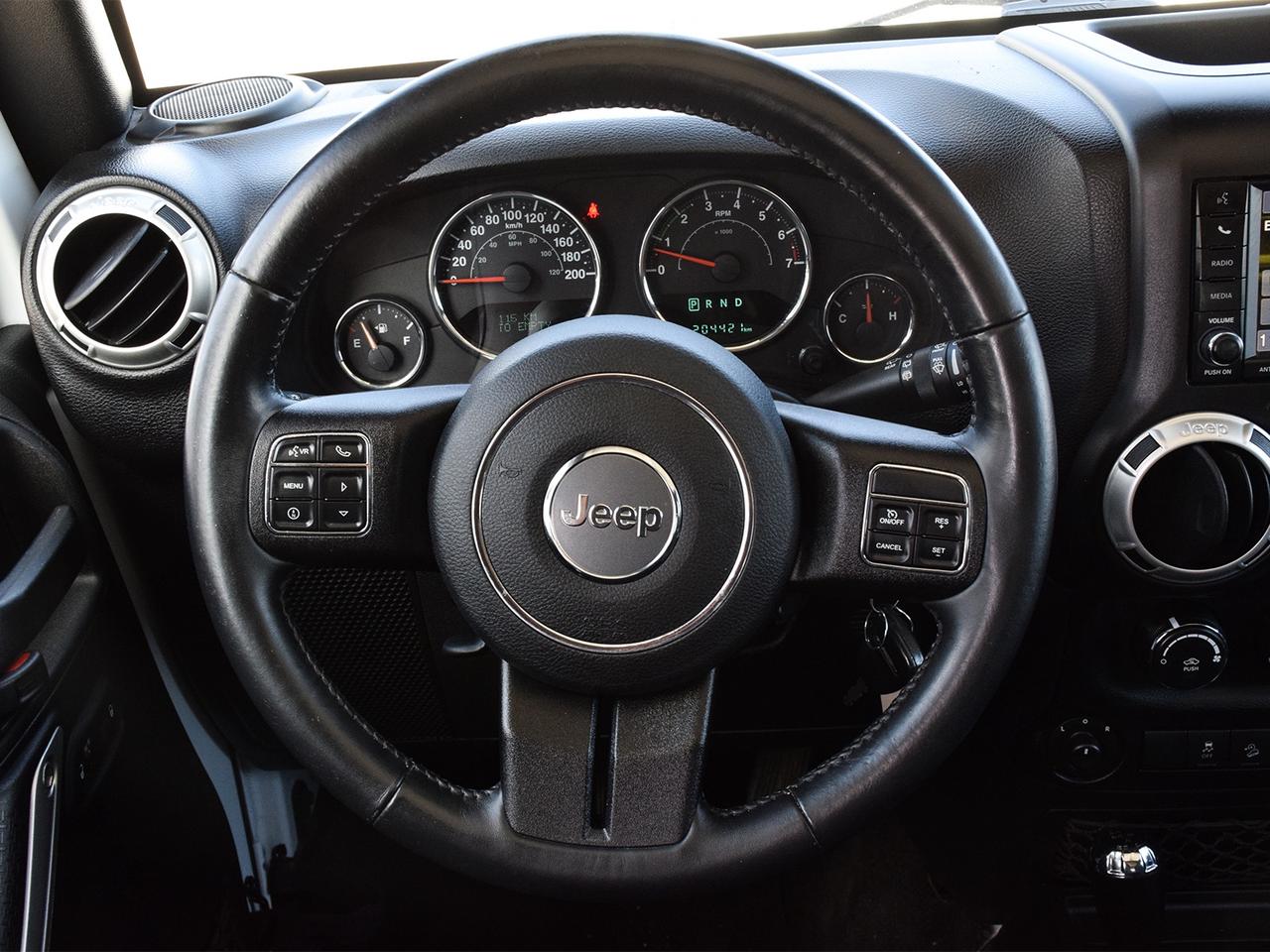 2016 Jeep WRANGLER UNLIMITED Sahara 4x4 ~Nav ~Heated Mirrors ~Power Windows Photo