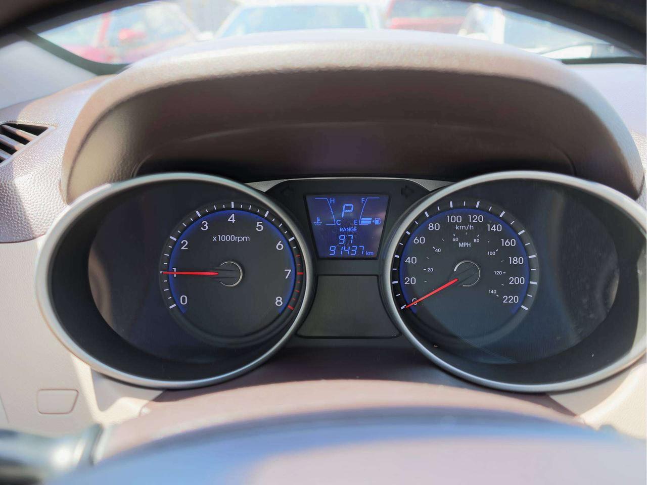 2015 Hyundai Tucson GL   Heated Seat   Cruise   Air Condition Photo