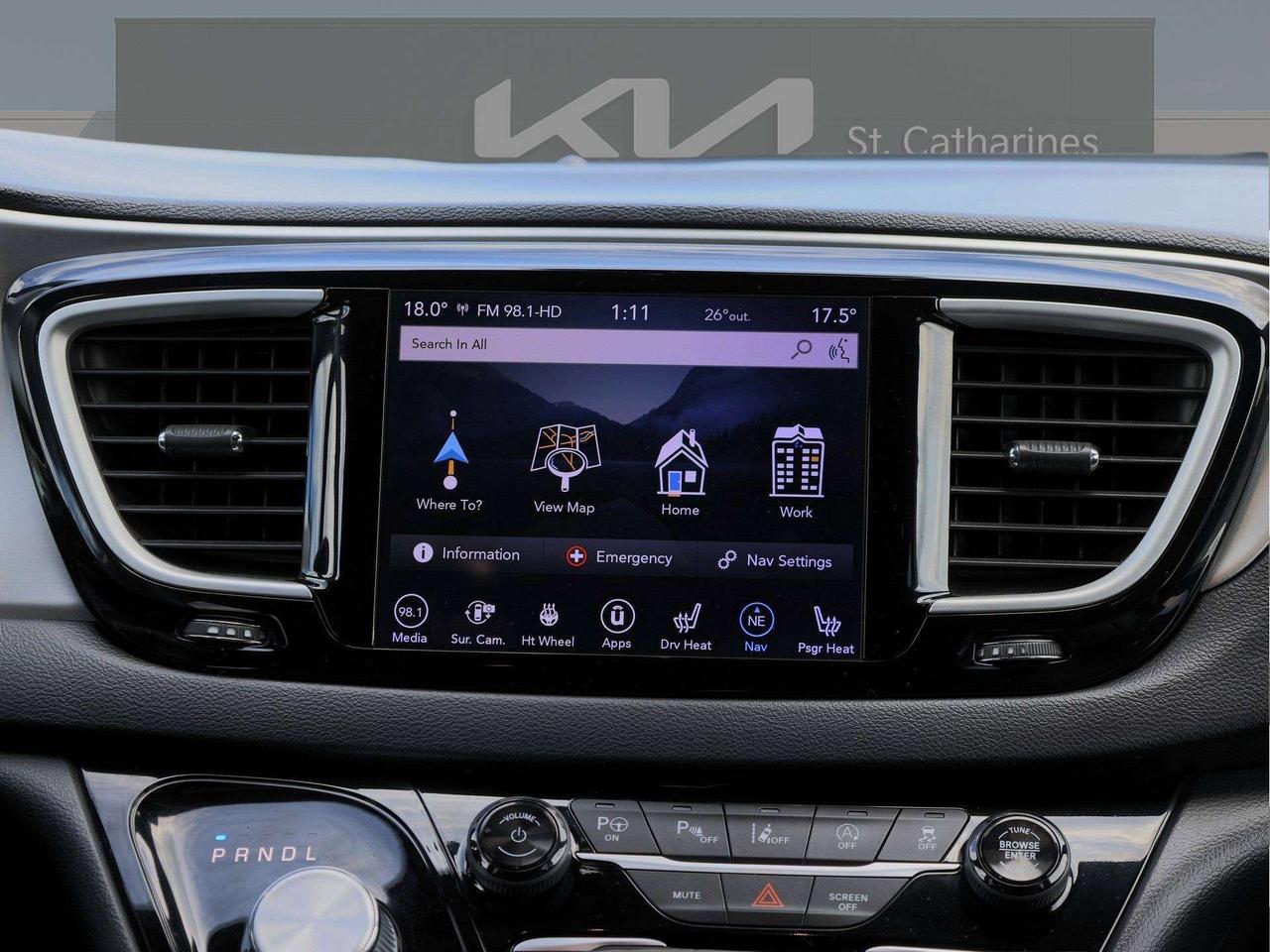 2020 Chrysler Pacifica Launch Edition Photo