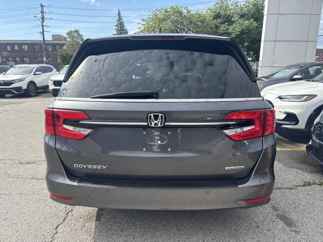 2023 Honda Odyssey Touring GPS/Leather/Sunroof/Keyless Entry Photo
