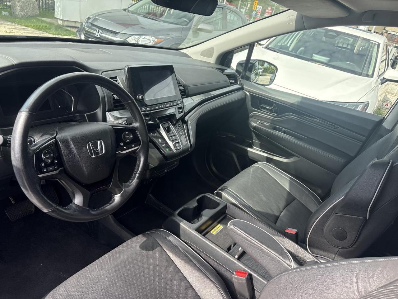 2023 Honda Odyssey Touring GPS/Leather/Sunroof/Keyless Entry Photo