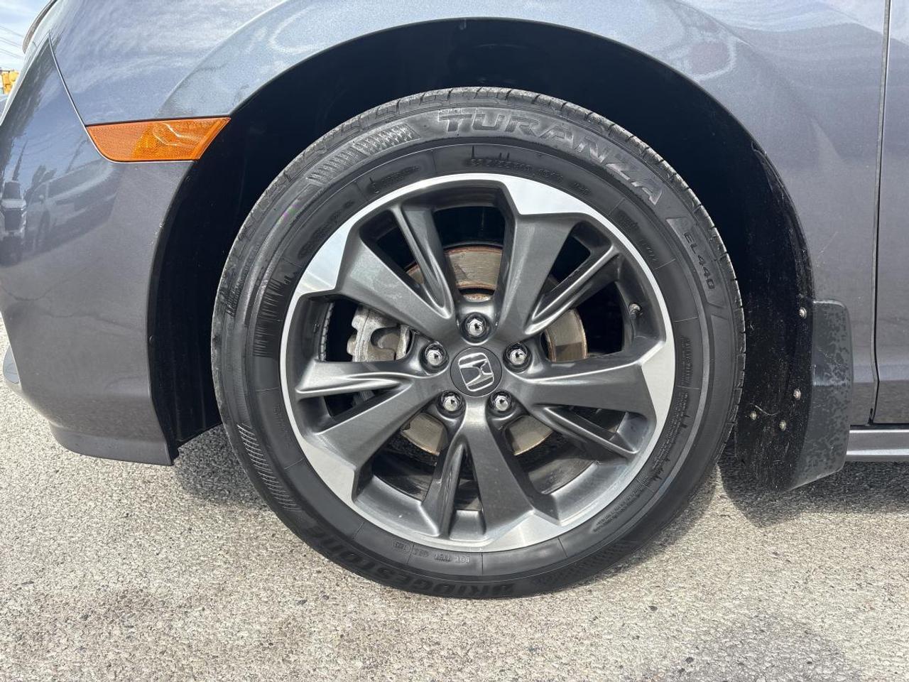 2023 Honda Odyssey Touring GPS/Leather/Sunroof/Keyless Entry Photo