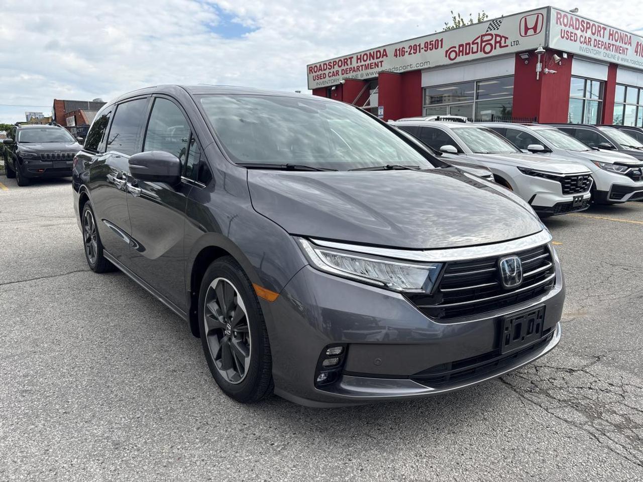 2023 Honda Odyssey Touring GPS/Leather/Sunroof/Keyless Entry Photo