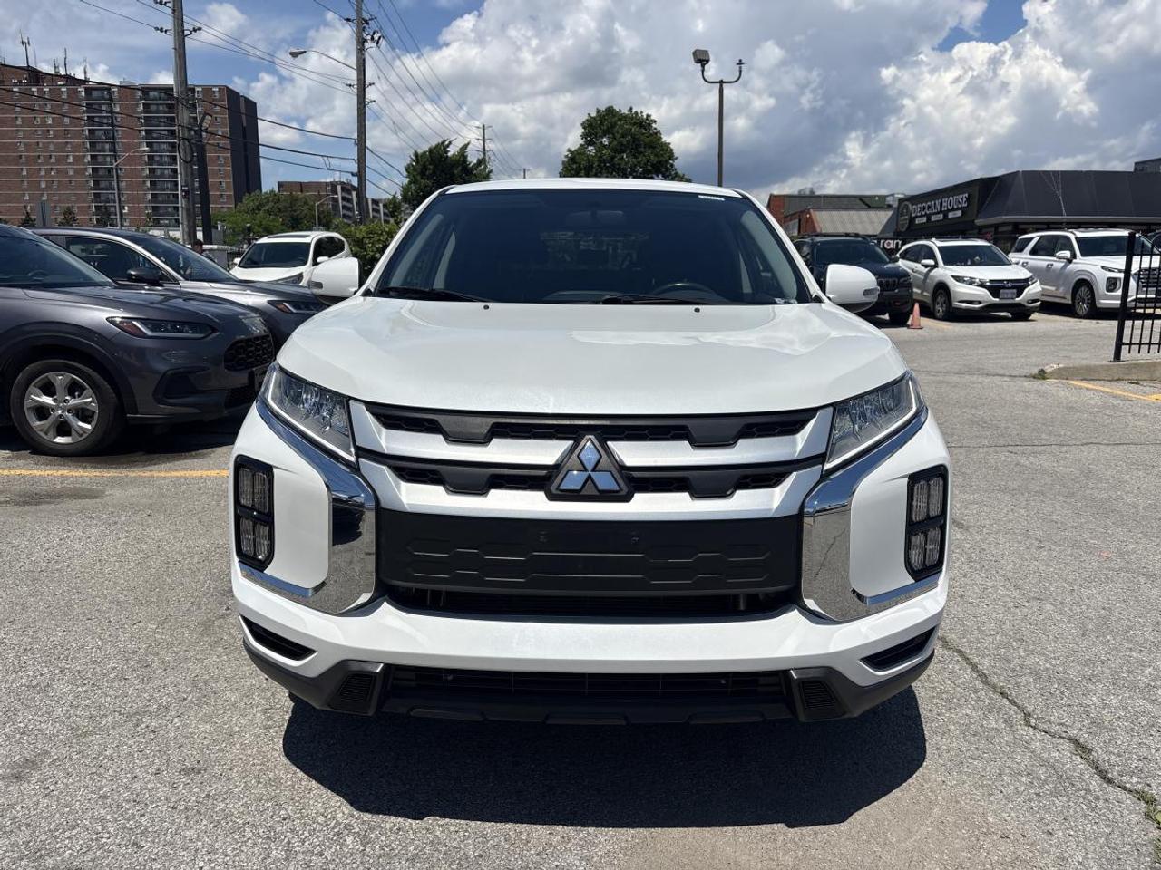 2021 Mitsubishi RVR SE AWD Clean Carfax Photo