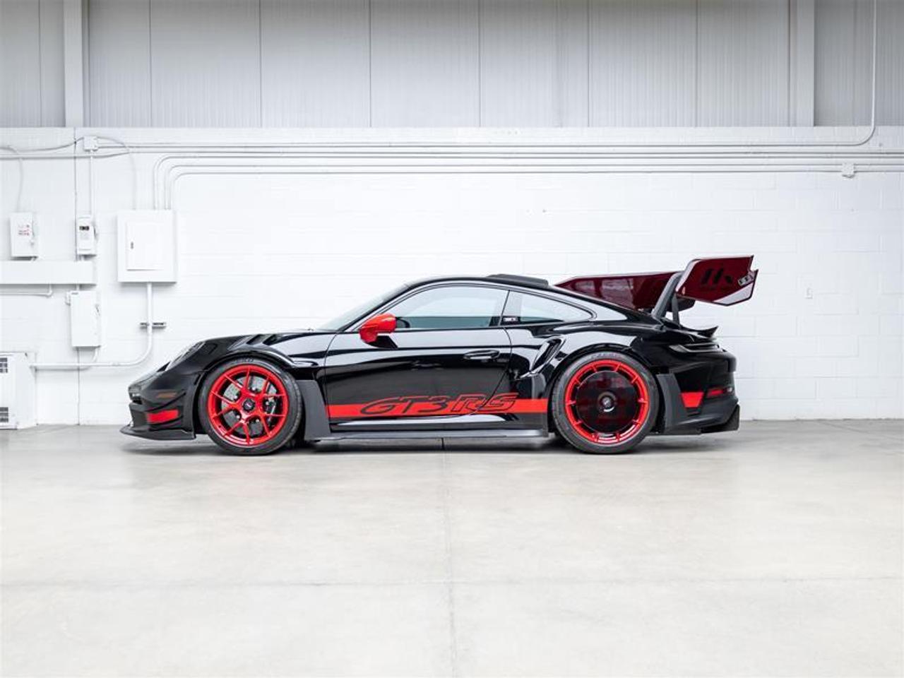 2025 Porsche 911  Photo