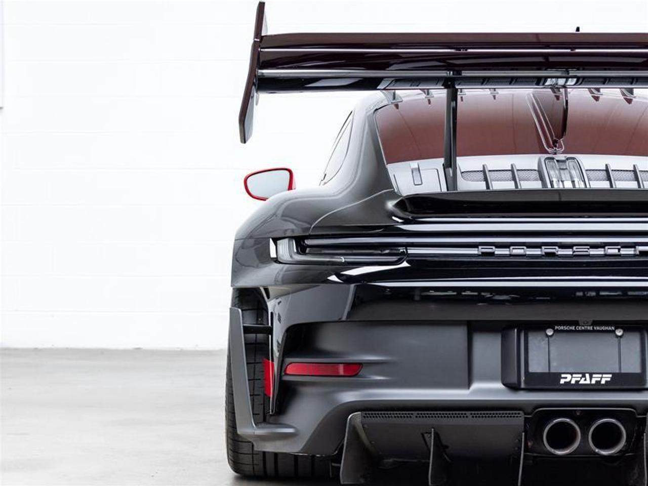 2025 Porsche 911  Photo