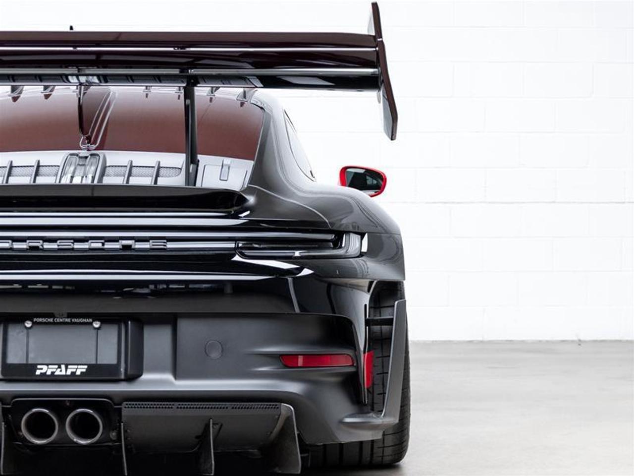 2025 Porsche 911  Photo