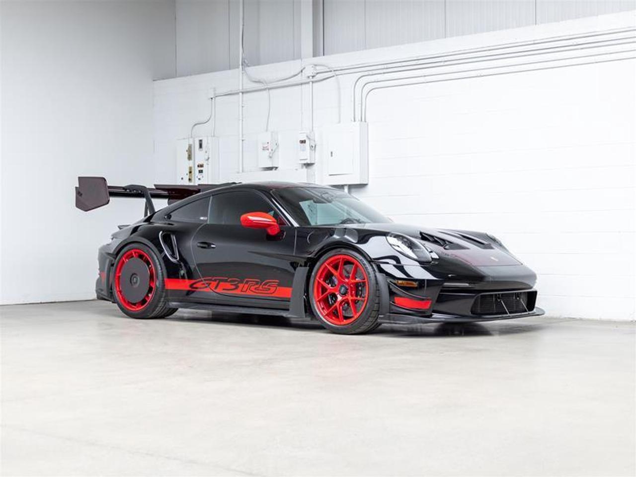 2025 Porsche 911  Photo