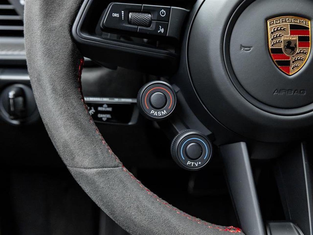 2025 Porsche 911  Photo