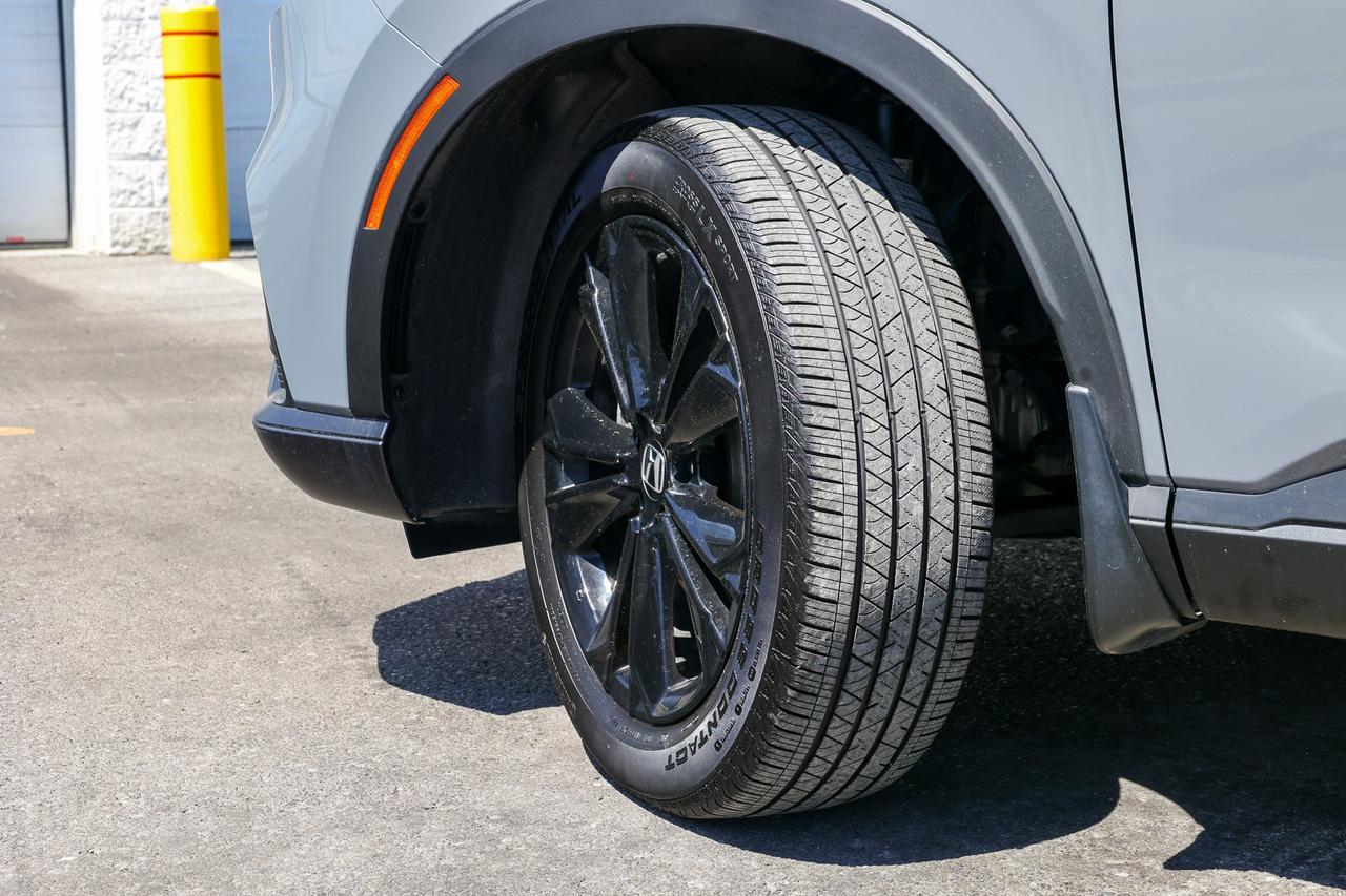 2024 Honda CR-V Hybrid Touring 4dr All-Wheel Drive Photo