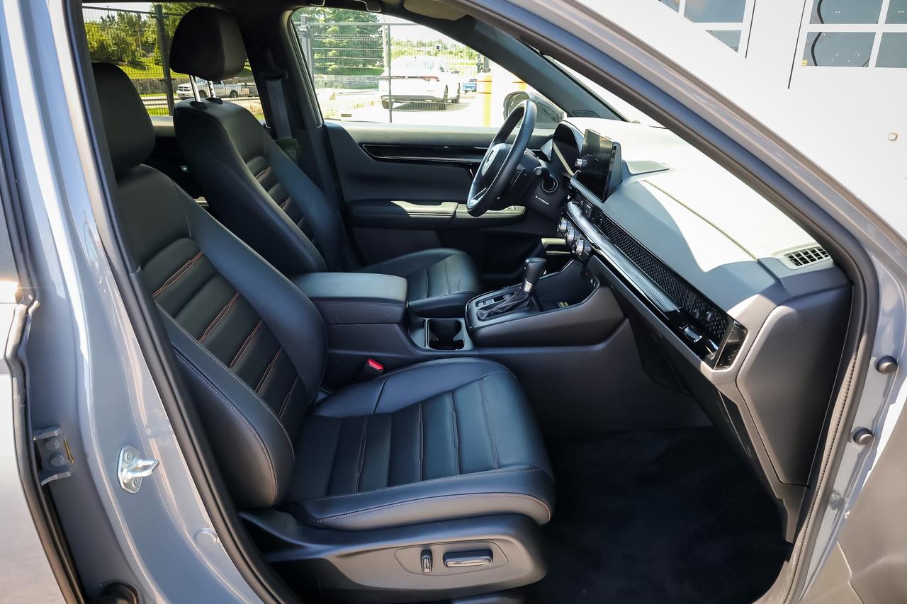 2024 Honda CR-V Hybrid Touring 4dr All-Wheel Drive Photo