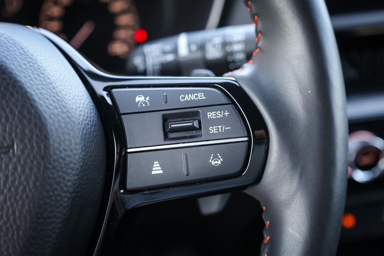 2024 Honda CR-V Hybrid Touring 4dr All-Wheel Drive Photo